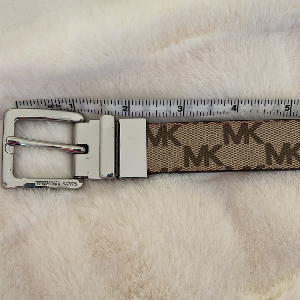 Michael Kors Womens Reversible Belt - Picture 5 of 7